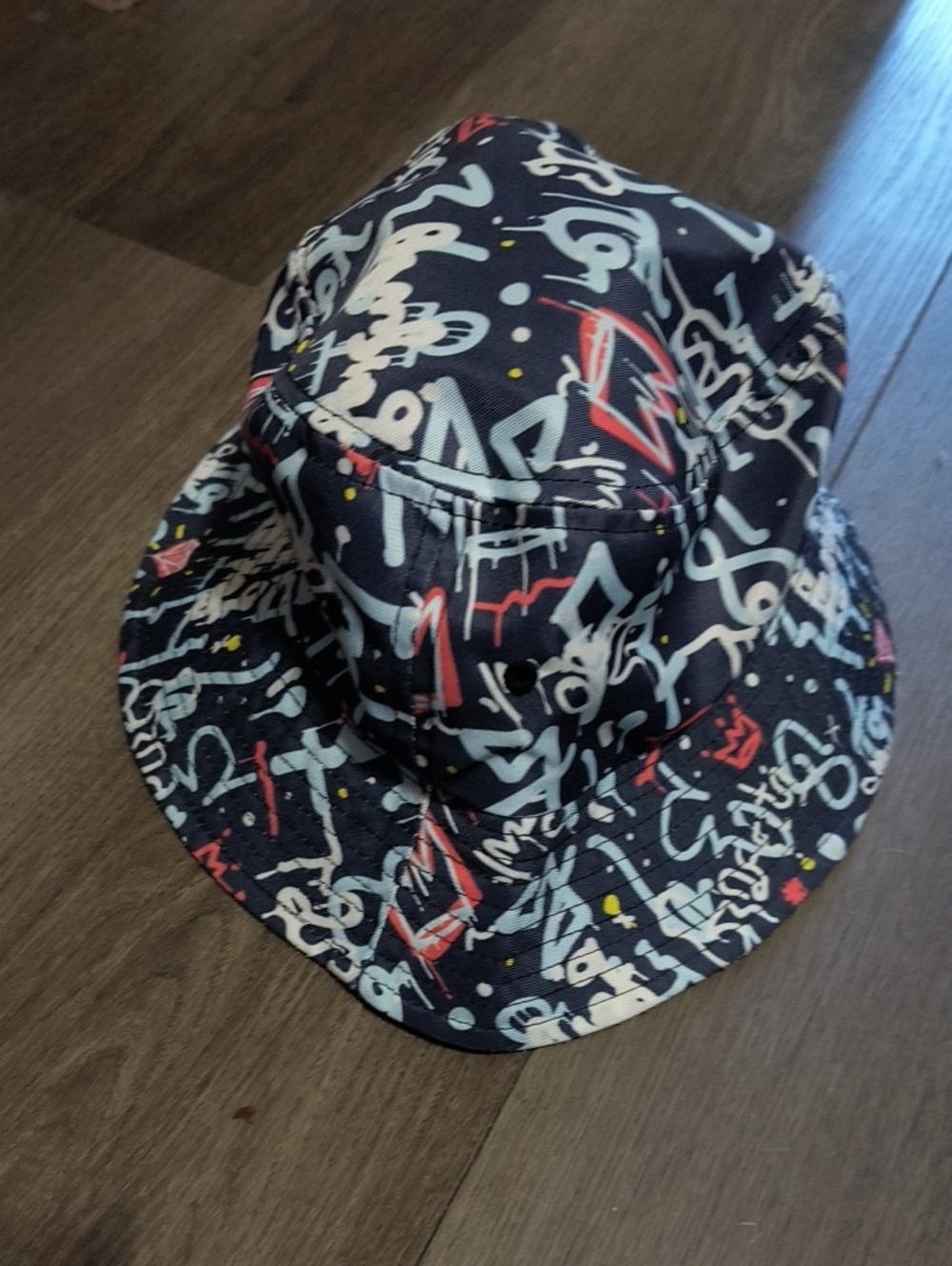 Graffiti-Print Bucket Hat in Navy
